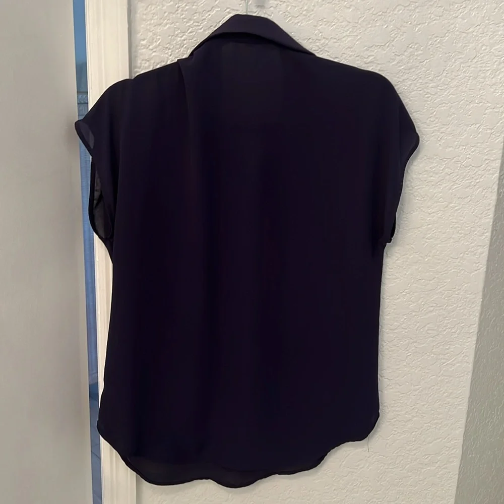 Navy basic top - Picture 2 of 4